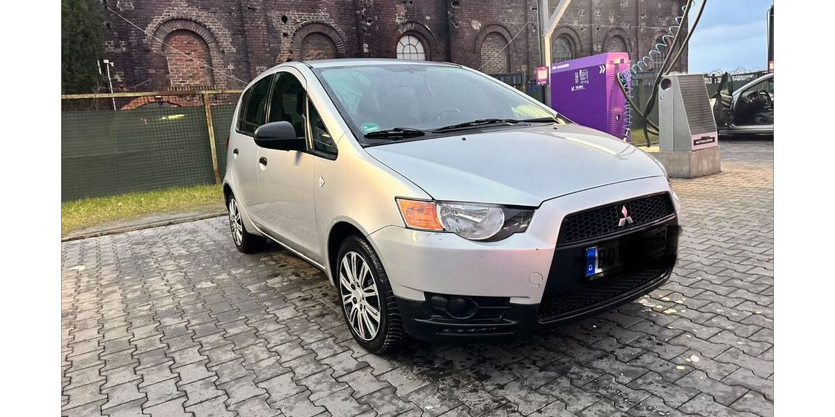 Mitsubishi Colt 108.000 km 2.959 &euro; Herne 44623