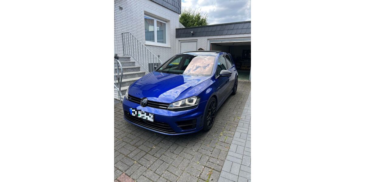VW Golf 136.500 km 22.999 &euro; Herne 44627