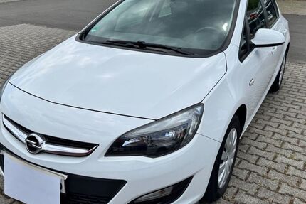 Opel Astra 55.600 km 8.499 &euro; Witten 58452