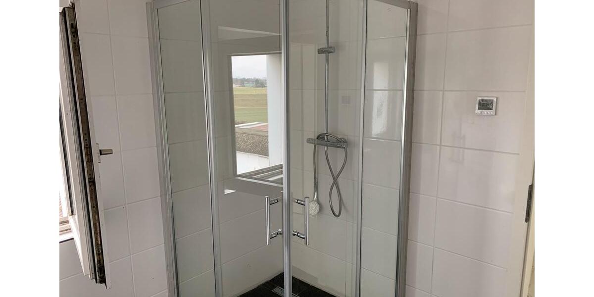Dachgeschoßwohnung Mülheim an der Ruhr Rechtsruhr-Nord - 4 Zimmer, 85 m&sup2;, 600&euro; | Angebot:26657634