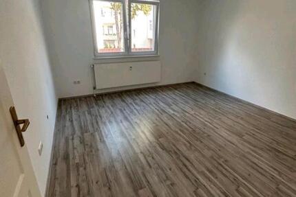 Wohnung Gelsenkirchen Gelsenkirchen-Mitte - 2 Zimmer, 55 m&sup2;, 650&euro; | Angebot:25838720