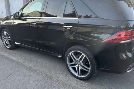 Mercedes-Benz GLE 350 118.000 km 36.499 &euro; Herten 45699