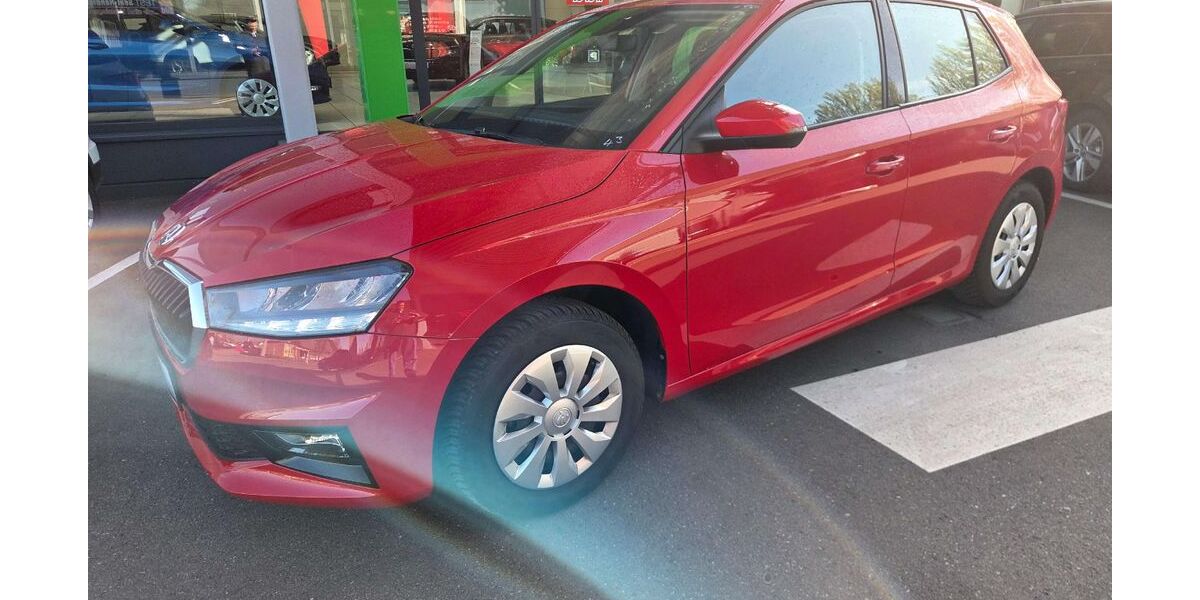 Skoda Fabia 9.800 km 17.980 &euro; Essen 45326