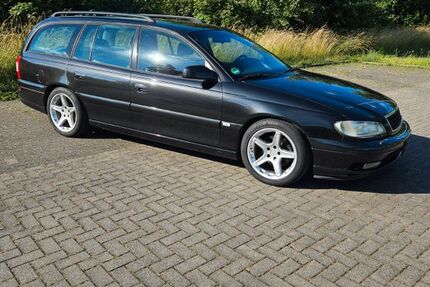 Opel Omega 242.000 km 4.700 &euro; Marl 45770