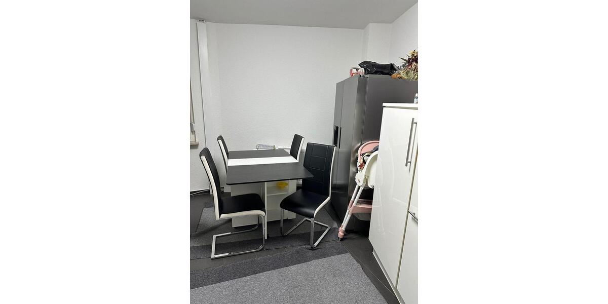 Erdgeschoßwohnung Essen Stadtbezirk III - 3 Zimmer, 67 m&sup2;, 800&euro; | Angebot:25987233