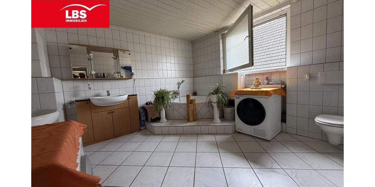 Einfamilienhaus Dorsten Rhade - 5 Zimmer, 150 m&sup2;, 525.000&euro; | Angebot:25737040