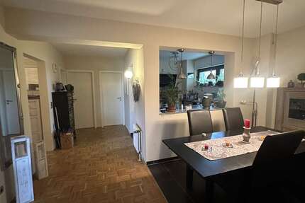 Wohnung Essen / Borbeck-Mitte Mitte - 4 Zimmer, 106 m&sup2;, 199.500&euro; | Angebot:26114864