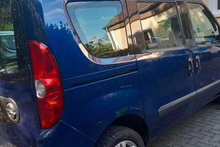 Opel Combo 126.000 km 8.500 &euro; Oberhausen 46147