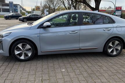 Hyundai IONIQ 182.000 km 9.900 &euro; Dortmund 44329