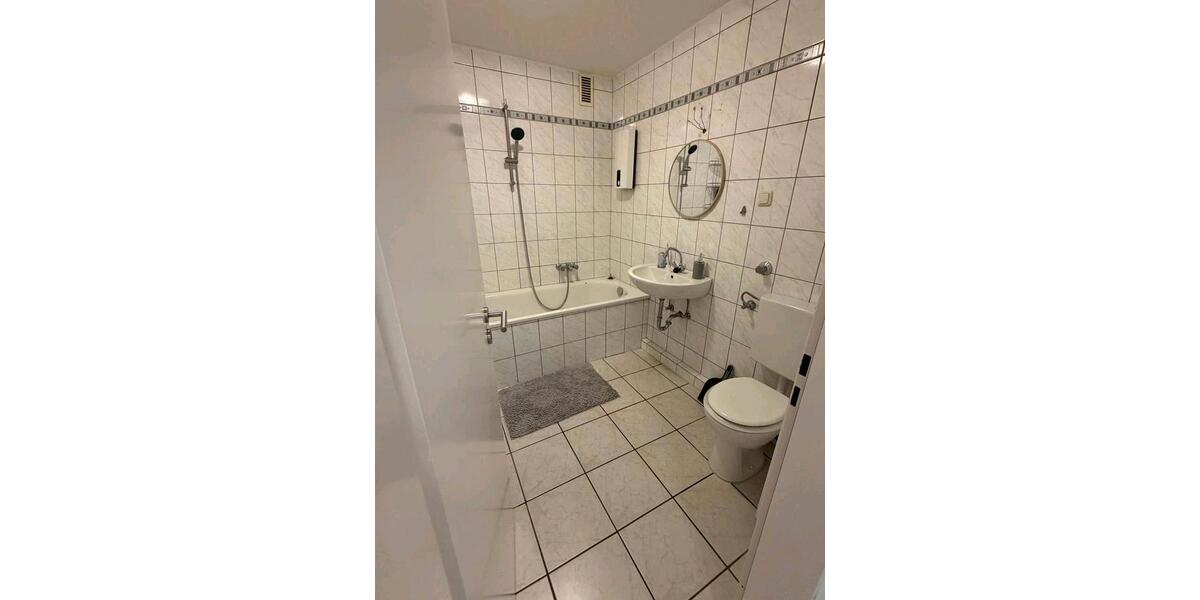 Etagenwohnung Gelsenkirchen Gelsenkirchen-West - 3 Zimmer, 64 m&sup2;, 705&euro; | Angebot:26038172