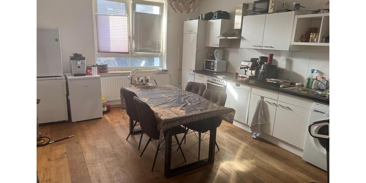 Etagenwohnung Essen Stadtbezirk III - 3 Zimmer, 75 m&sup2;, 1.020&euro; | Angebot:26035735