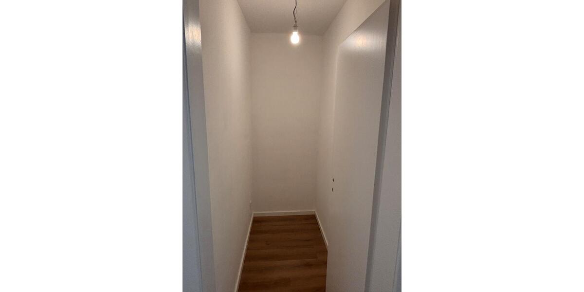 Etagenwohnung Essen Stadtbezirk IV - 3 Zimmer, 66 m&sup2;, 849&euro; | Angebot:26517482
