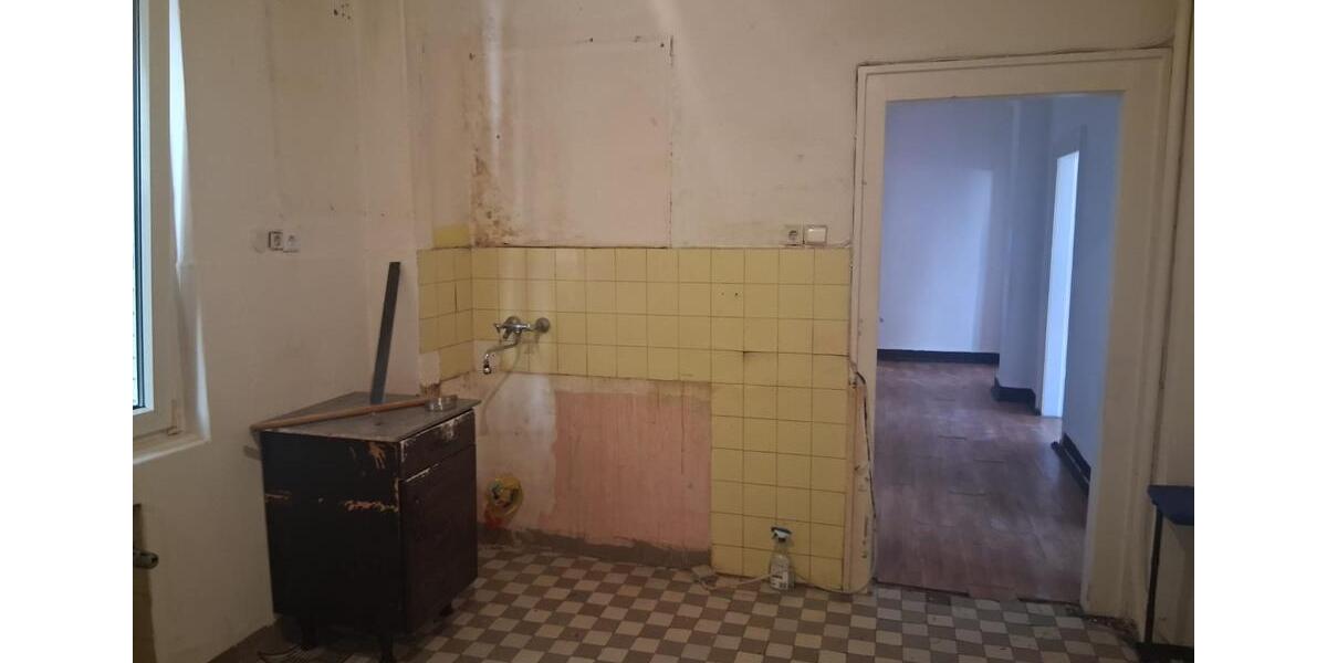 Etagenwohnung Gelsenkirchen - 5 Zimmer, 100 m&sup2;, 700&euro; | Angebot:26546029