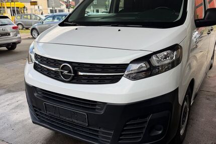 Opel Vivaro 125.000 km 15.990 &euro; Mülheim/Ruhr 45475