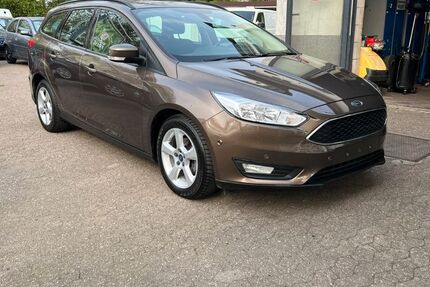 Ford Focus 91.000 km 8.480 &euro; Essen 45141