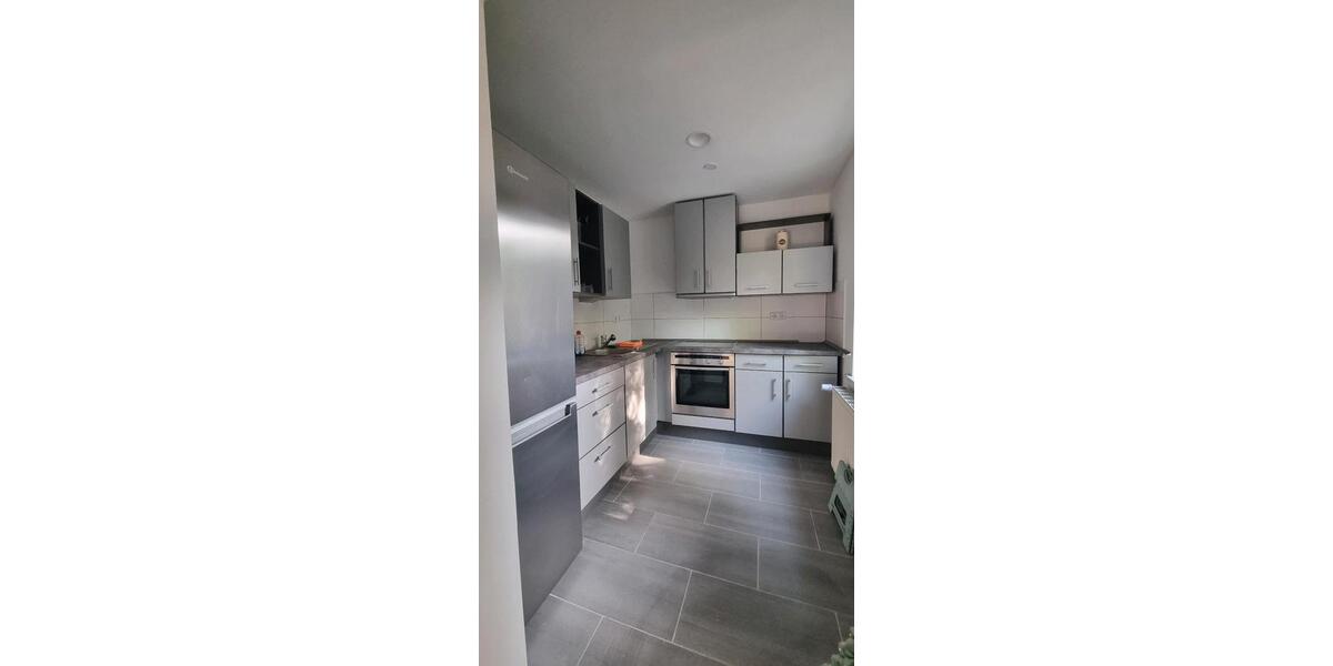 Etagenwohnung Velbert Velbert-Mitte - 3 Zimmer, 65 m&sup2;, 1.200&euro; | Angebot:26700835