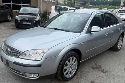 Ford Mondeo 133.000 km 2.400 &euro; Essen 45143