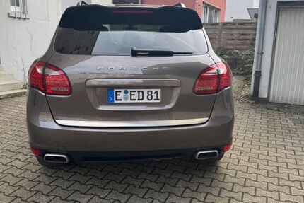 Porsche Cayenne 296.045 km 17.200 &euro; Essen 45309