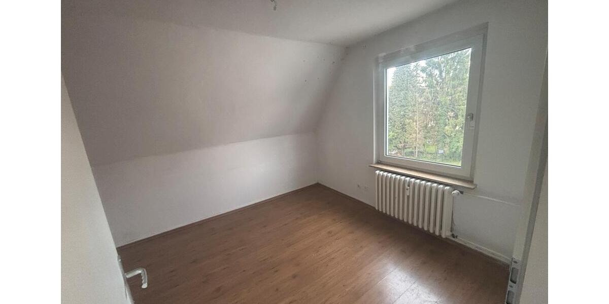 Dachgeschoßwohnung Gladbeck Brauck - 2 Zimmer, 362 m&sup2;, 500&euro; | Angebot:26697825