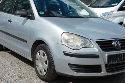 VW Polo 256.811 km 1.699 &euro; Mülheim 45473