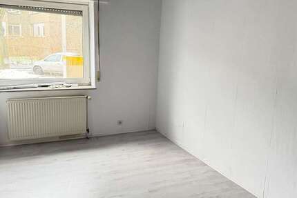 Wohnung Essen Katernberg - 2 Zimmer, 39 m&sup2;, 300&euro; | Angebot:25918235