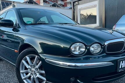 Jaguar X-Type 84.000 km 7.900 &euro; Lünen 44534