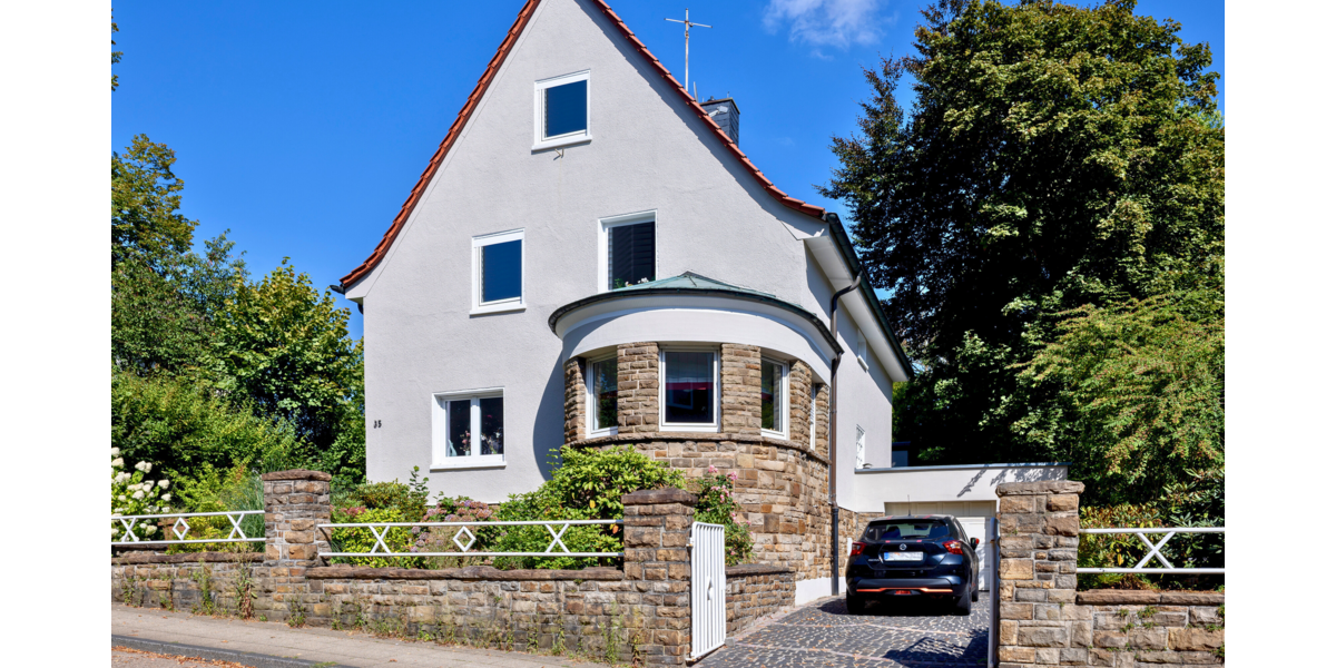 Einfamilienhaus Essen Stadtbezirk VIII - 10 Zimmer, 180 m&sup2;, 695.000&euro; | Angebot:23817680