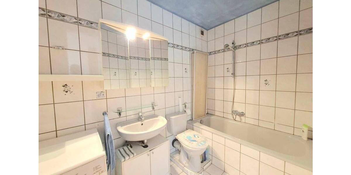 Mit Blick über Recklinghausen! Helle Mietwohnung mit Südbalkon und Einbauküche in Recklinghausen-Ost - Etagenwohnung Recklinghausen Ost | Angebot:26845375