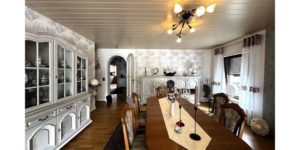 Doppelhaushälfte Essen Karnap - 6 Zimmer, 197 m&sup2;, 450.000&euro; | Angebot:25707136