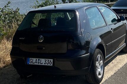 VW Golf 154.000 km 2.500 &euro; Herten 45701