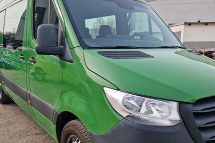 Mercedes-Benz Sprinter 179.000 km 24.300 &euro; Bochum 44805
