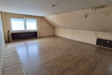 Wohnung Gelsenkirchen Ückendorf - 3.5 Zimmer, 98 m&sup2;, 119.000&euro; | Angebot:26507452