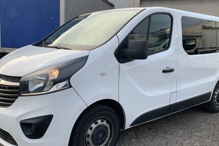 Opel Vivaro 238.500 km 7.950 &euro; Gelsenkirchen 45881