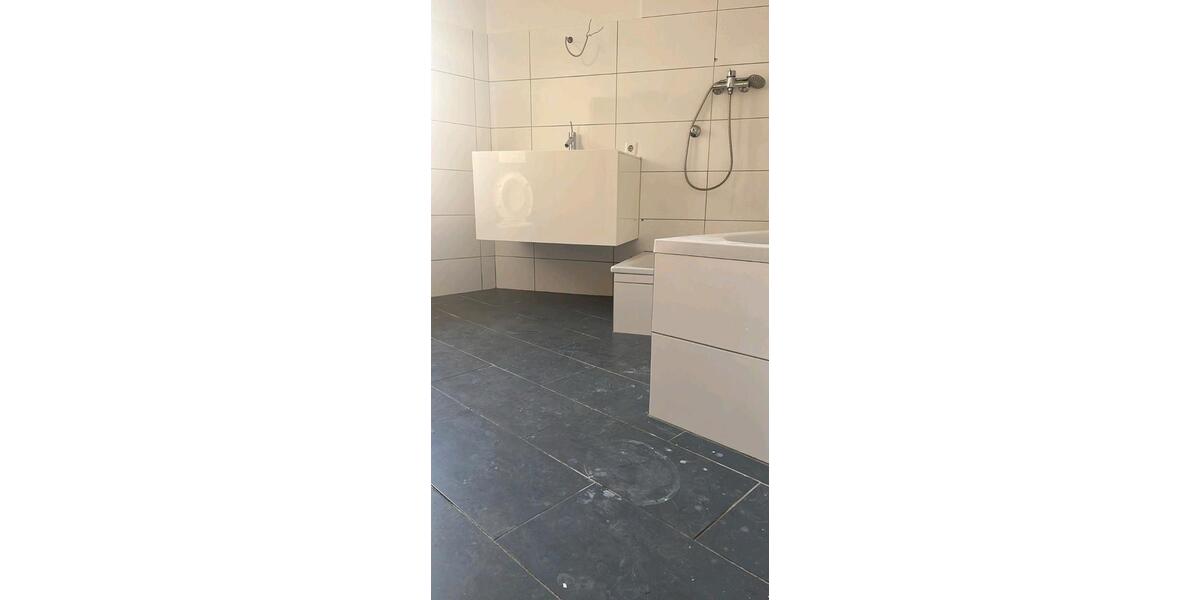 Etagenwohnung Gelsenkirchen Erle - 3 Zimmer, 120 m&sup2;, 1.172&euro; | Angebot:25825811