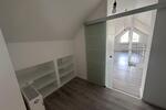 Dachgeschoßwohnung Gelsenkirchen Gelsenkirchen-Mitte - 1 Zimmer, 40 m&sup2;, 400&euro; | Angebot:25325480