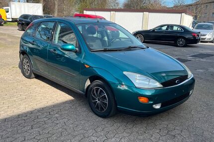 Ford Focus 182.000 km 1.980 &euro; Essen 45141