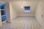 Dachgeschoßwohnung Essen Stadtbezirk VI - 2 Zimmer, 62 m&sup2;, 550&euro; | Angebot:27609700