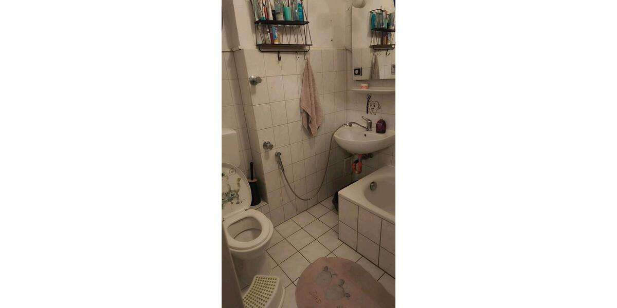 Etagenwohnung Dortmund Innenstadt West - 3 Zimmer, 76 m&sup2;, 860&euro; | Angebot:25660355