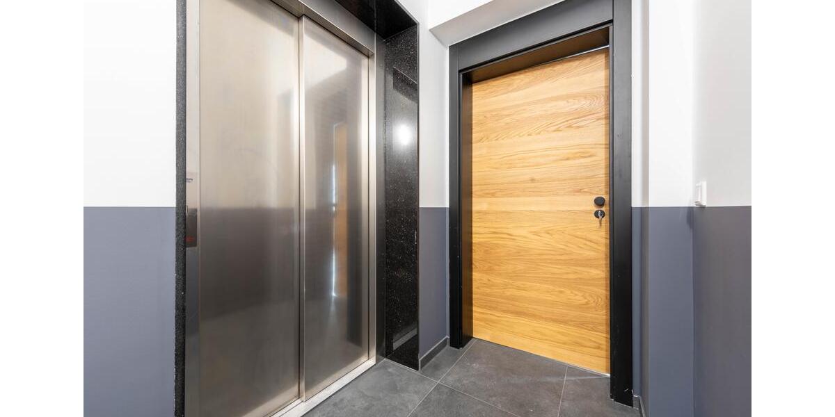 Etagenwohnung Essen Stadtbezirk II - 3 Zimmer, 100 m&sup2;, 1.500&euro; | Angebot:25956773