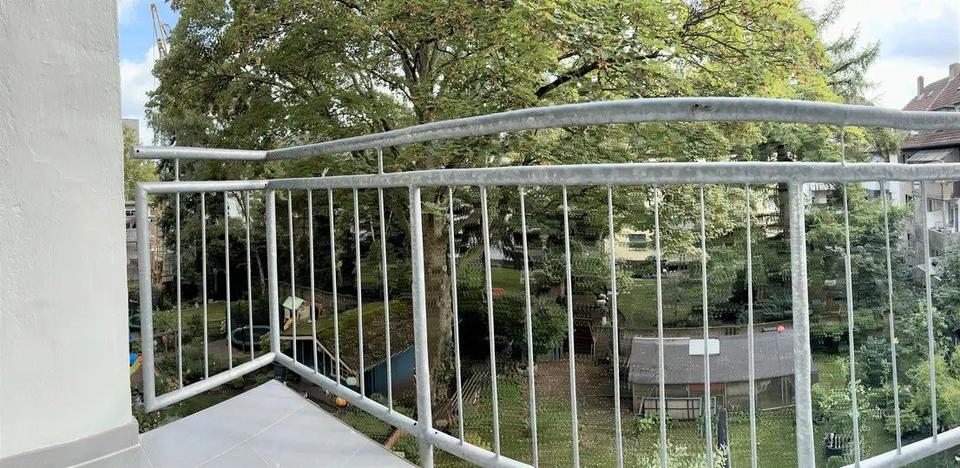 Etagenwohnung Oberhausen - 4 Zimmer, 122 m&sup2;, 900&euro; | Angebot:26588337