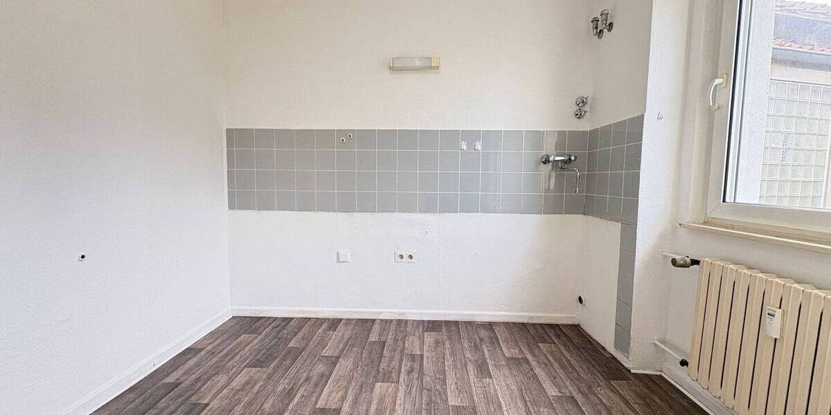 Etagenwohnung Gelsenkirchen Ückendorf - 2 Zimmer, 68 m&sup2;, 350&euro; | Angebot:25679206