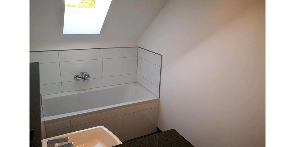 Dachgeschoßwohnung Mülheim an der Ruhr Dümpten - 1.5 Zimmer, 51 m&sup2;, 155.000&euro; | Angebot:27096044