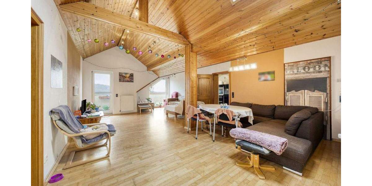 Etagenwohnung Castrop-Rauxel Frohlinde - 5 Zimmer, 176 m&sup2;, 340.000&euro; | Angebot:25680060