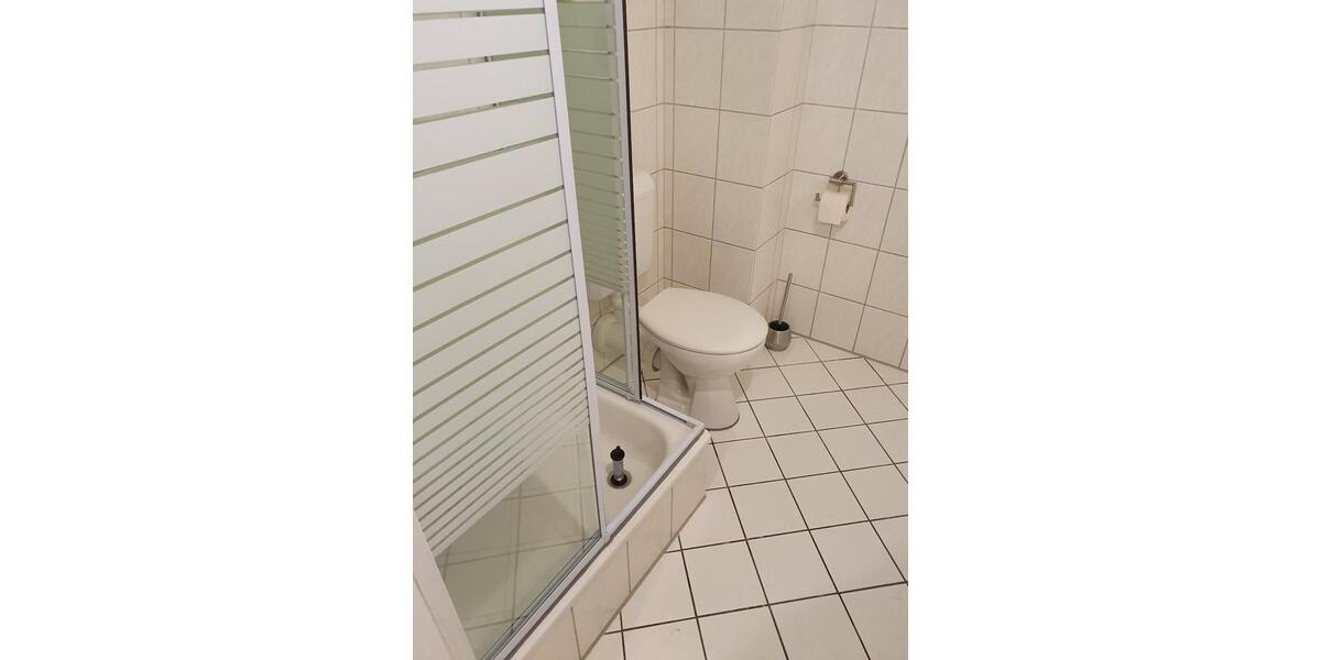 Dachgeschoßwohnung Essen Stadtbezirk VI - 2 Zimmer, 62 m&sup2;, 550&euro; | Angebot:27609700