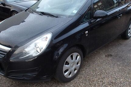 Opel Corsa 210.000 km 1.299 &euro; Oberhausen 46149
