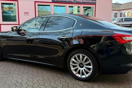Maserati Ghibli 189.000 km 20.500 &euro; Herne 44628