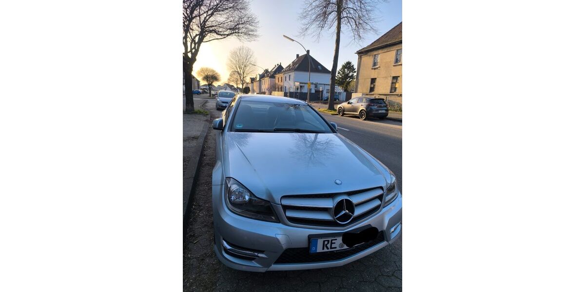Mercedes-Benz C 200 131.700 km 11.500 &euro; Oer-Erkenschwick 45739