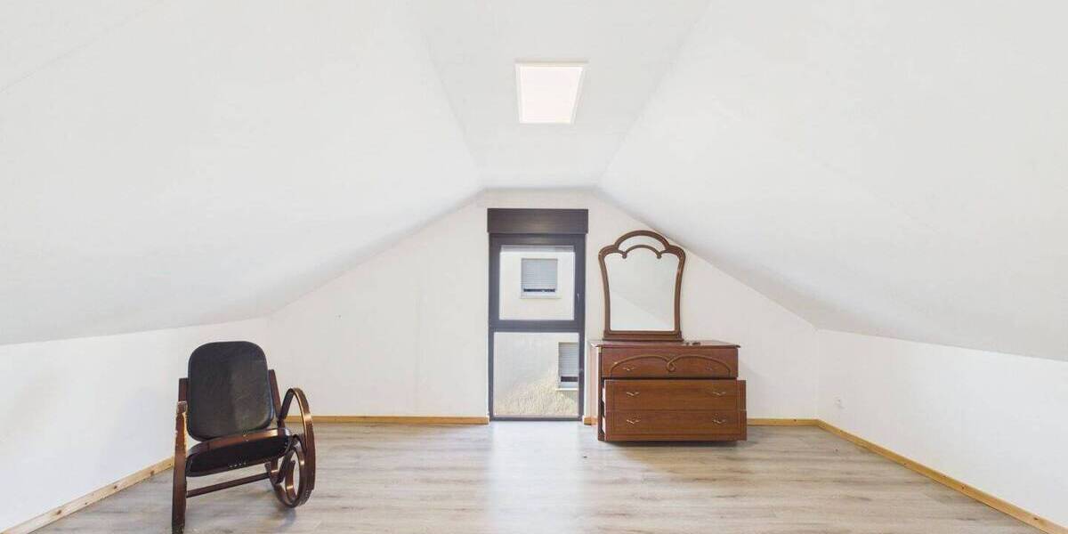 Einfamilienhaus Dortmund Scharnhorst - 9 Zimmer, 220 m&sup2;, 699.000&euro; | Angebot:25938781