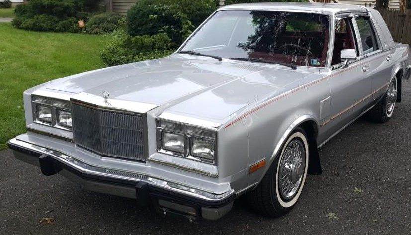 Chrysler New Yorker 175.000 km 14.900 &euro; Mülheim 45470