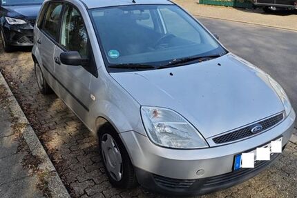 Ford Fiesta 132.000 km 1.600 &euro; Essen 45147